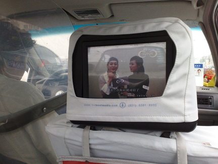 TV publicitaria en Taxi