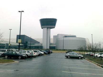Vista del Museo y torre de control