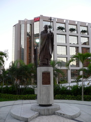 Estatua Juan Pablo II
